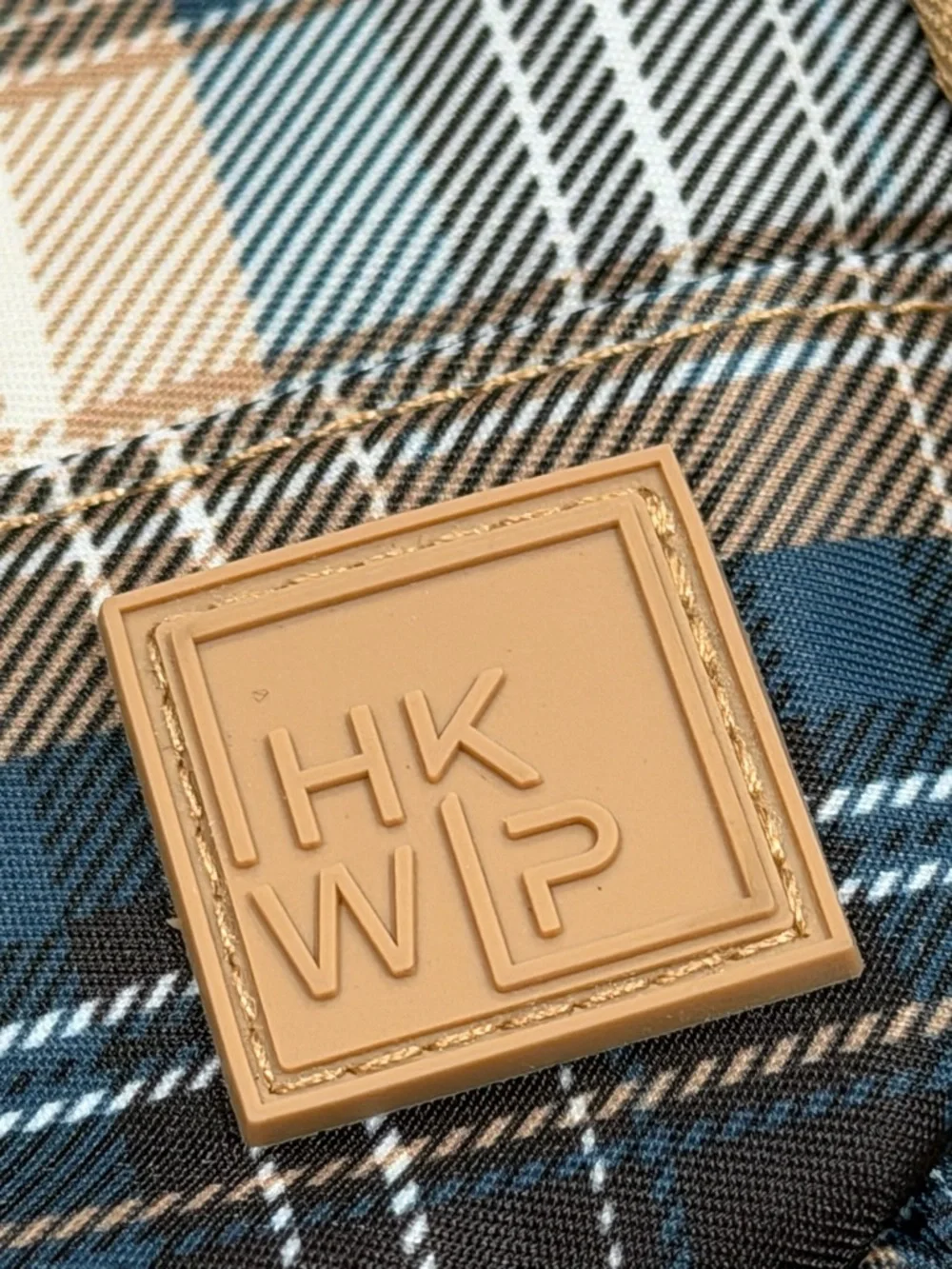 New IHKWIP The Everyday Explorer Crossbody Bag - Picture 8 of 9